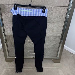 Black Lululemon leggings